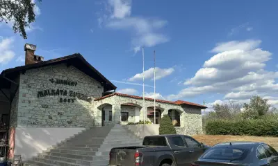 ВИНАРНА МАЛКАТА ЗВЕЗДА