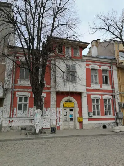 Площад „Македония” кв. Чепино