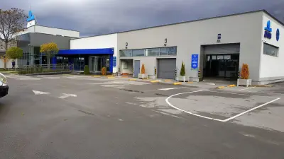 ДЗИ център за обслужване на щети