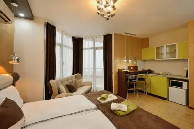 Fantasy Apartaments and studios Avenue комплекс Фантазия Хисаря