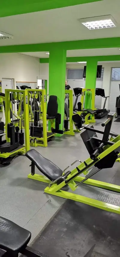 gym 'atlethic' fitness