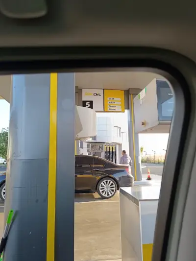 MaxOil Бензиностанция Поморие