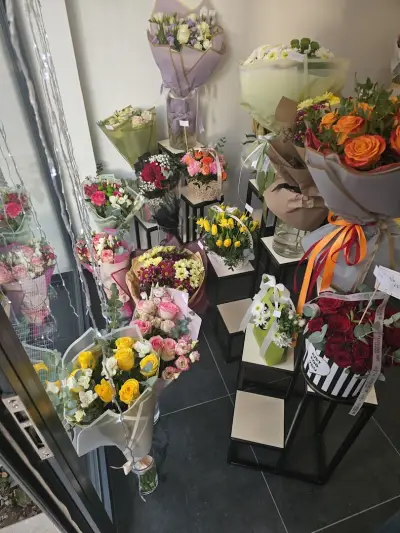 Flower's Art Studio - цветарски магазин в София - доставка на цветя -