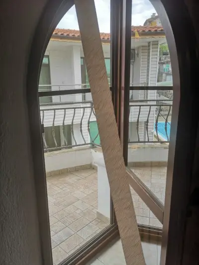 Hotel White House