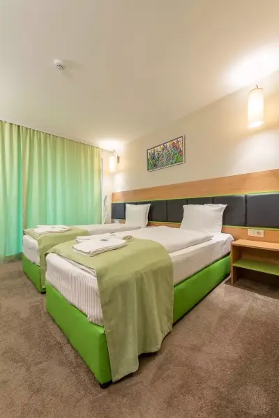 MOBI DICK Family Hotel | Главатарци