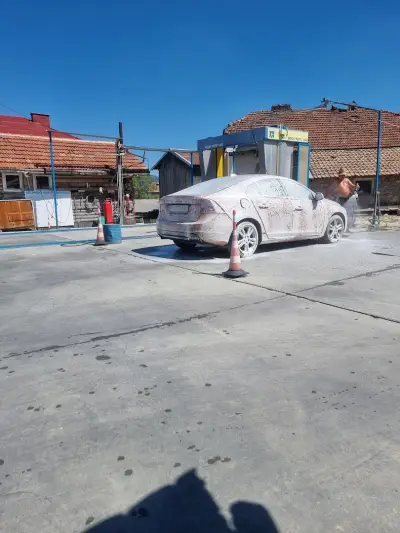 Автокозметичен салон ФАИ -2