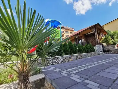 Hotel My House
