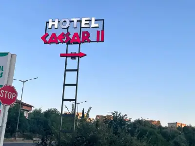 Hotel Caesar 2