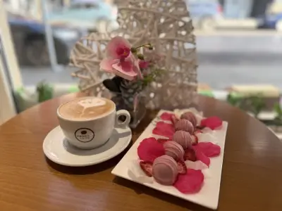 Dolce Gatto Café & Pastry