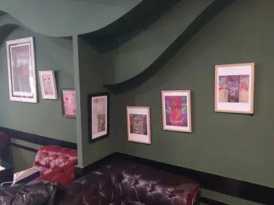 ART BISTRO -BAR