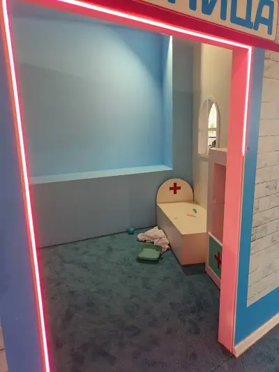 Палавници Candy house