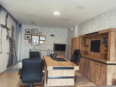 KUVARS LAW FIRM KARDZHALİ