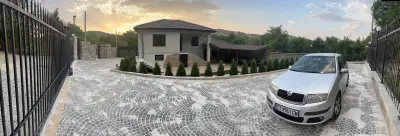 Graciq House