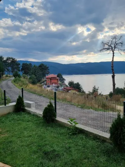 Къща за гости "СЛАВЕНА"