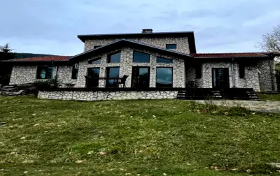 Къща за гости Gumoshtnik PALACE