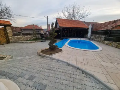 Kakrina Hills