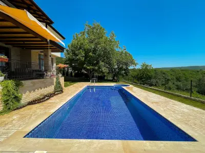 The Nest Villa | Вила Гнездото