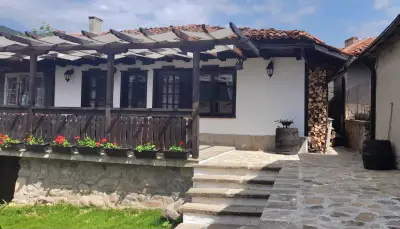Къща за гости - Абаджиевата къща