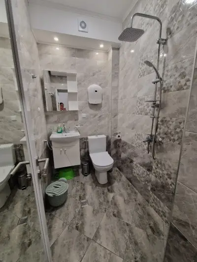 Къща за гости "Elion House"