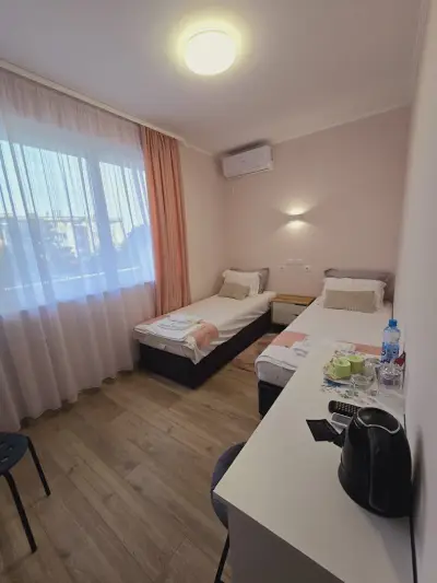 Къща за гости "Elion House"