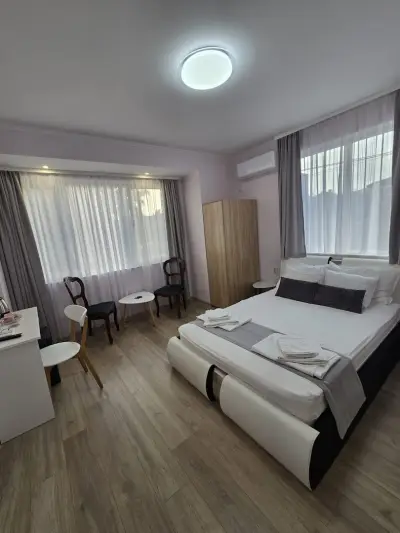 Къща за гости "Elion House"