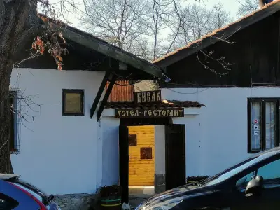 Хижа “Бивак”
