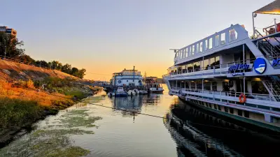 Boat Hotel Sofia