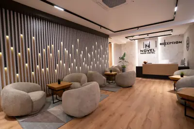 Park Hotel Novel