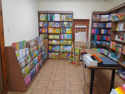 Книжарница Gallery