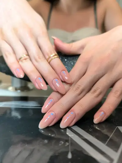 Салон за красота "Golden beauty bar"