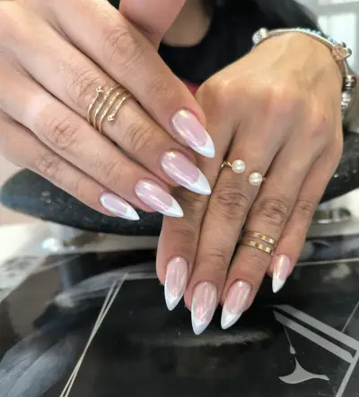 Салон за красота "Golden beauty bar"
