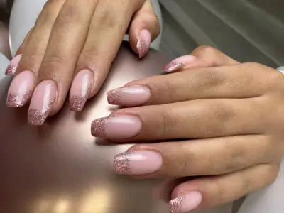 Салон за красота "Golden beauty bar"