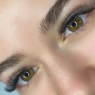 The pink room by Nicole Lashes