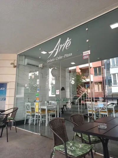 Arte Gelato-Cake-Pizza