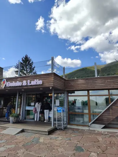 Gelato & Latte