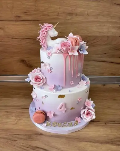 Iv’s Cakery