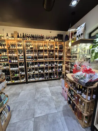Хляб и вино - Bread and Wine - original bakery and wine house