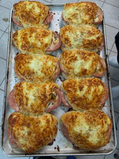 ПЕКАРНА ,,При Нас Е Вкусно"
