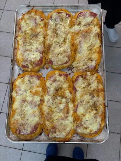 ПЕКАРНА ,,При Нас Е Вкусно"