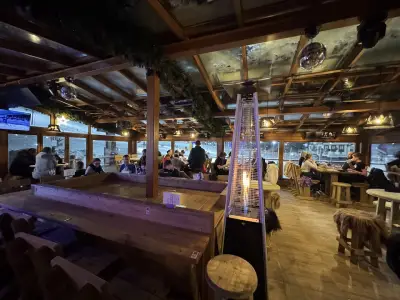 Zig Zag Après-ski bar