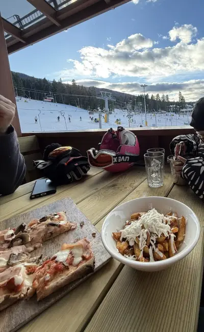 Zig Zag Après-ski bar