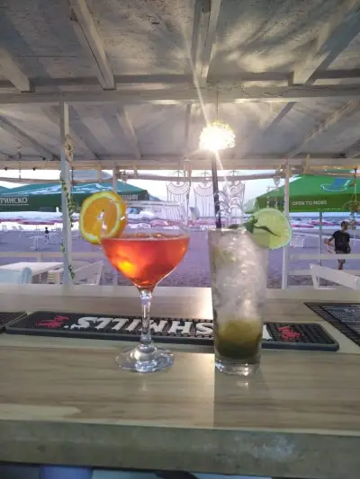 Напук beach bar