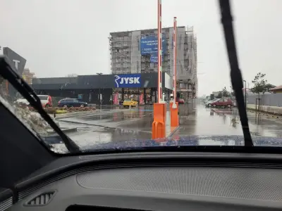 Станция за зареждане Fines