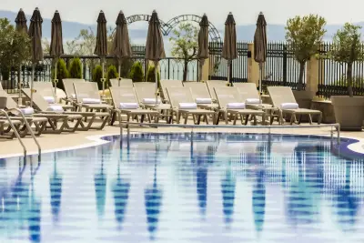 Natura All Seasons Boutique Hotel