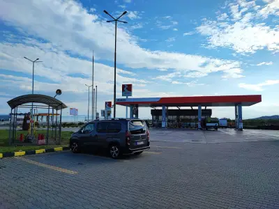 Станция за зареждане Fines