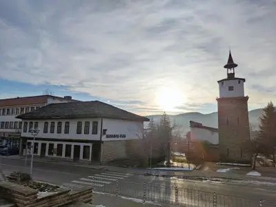 Часовникова кула