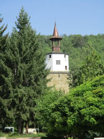 Часовникова кула