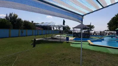 Coco Bongo Pool
