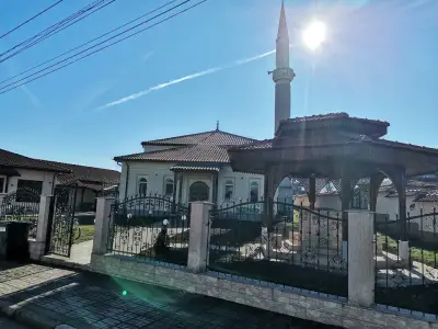 Джамия Брестовене