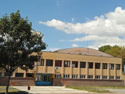 Спортна зала "Хебър"